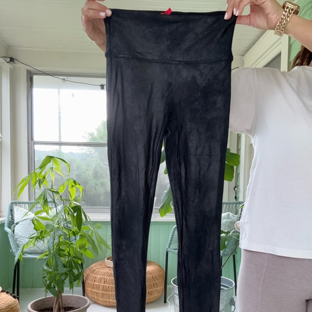 SPANX Black Shiny Leggings